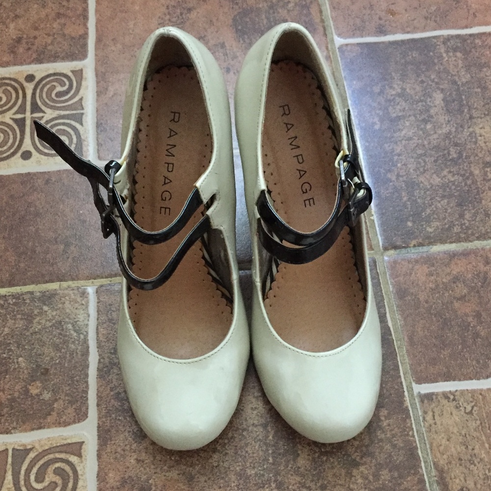 Rampage white black double strap heel pumps